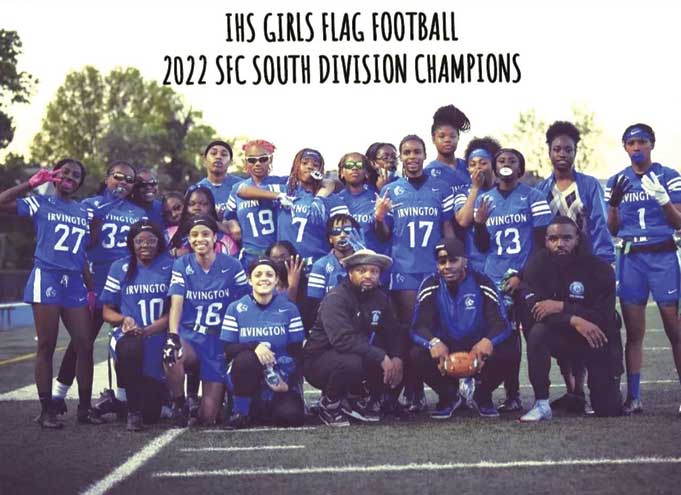 FOOT-IHS-girls-flag-team