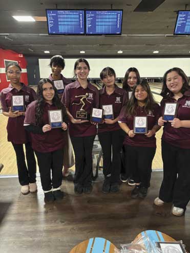 BOWL-NHS-girls-team