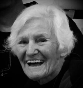 Helen Karnas Niemira